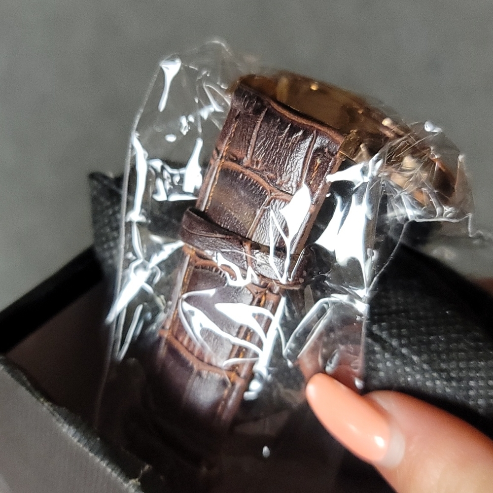 Meibo watch - Picture 2 of 2